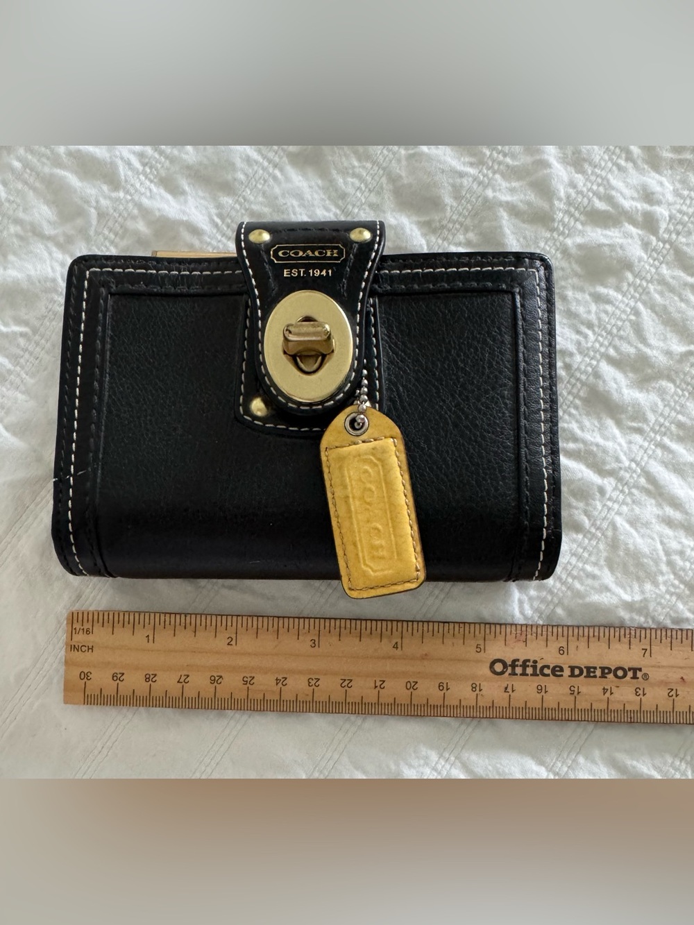 Coach Black Leather Turnlock Wallet with Coach Key Tag, Brass Hardware - Picture 8 of 10
